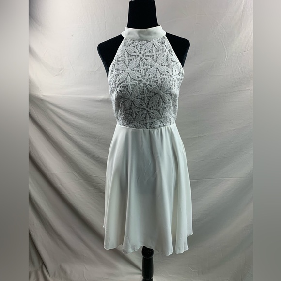 White Guipure Lace Insert Dress - Picture 6 of 7